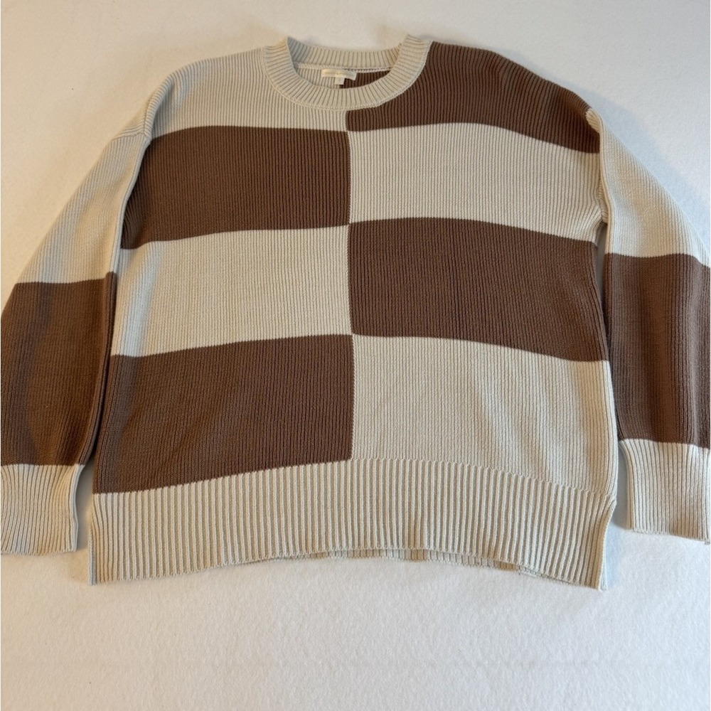 Moon & Madison Brown Cream Checkered Colorblock Crewneck Sweater Small ST21873